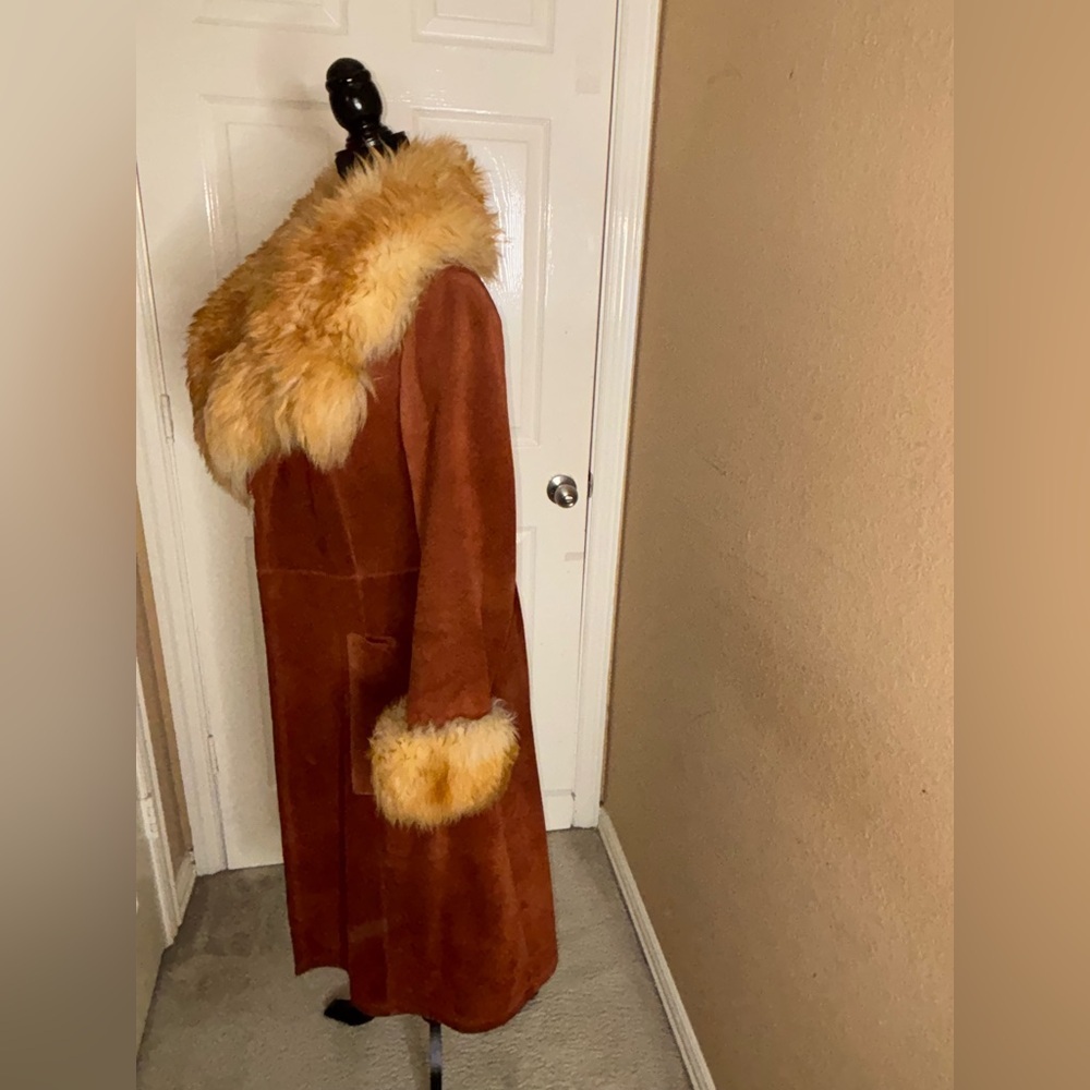 Vintage INSANE GORGEOUS  Rust Colored shearling sheepskin princess coat Size 12​ - Picture 7 of 12